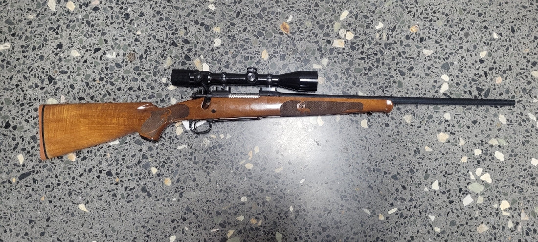 S/H WINCHESTER MOD70 22-250 W/SCOPE
